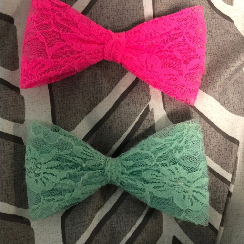 Hair bows